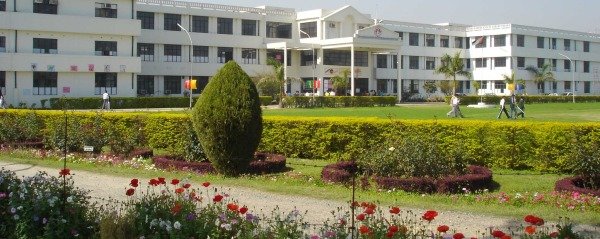 Shri Ram Murti Smarak Women College of Enggineering, Technology &#038; Research